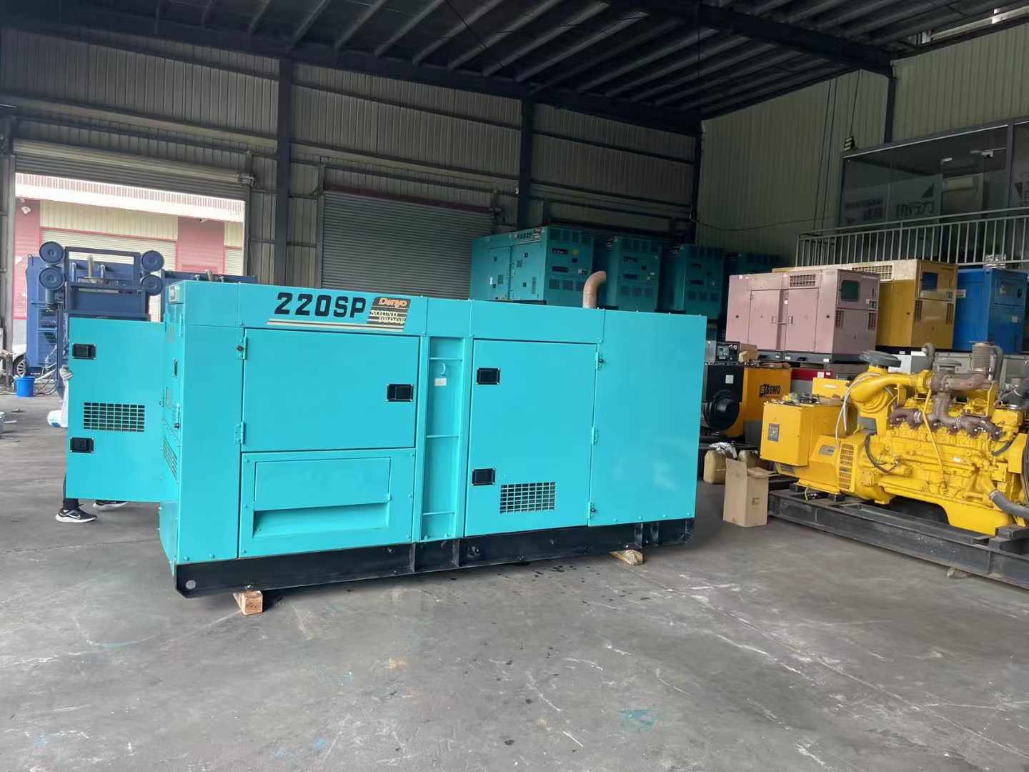 本溪800kW 柴油发电机的输出电流波动范围是多少？