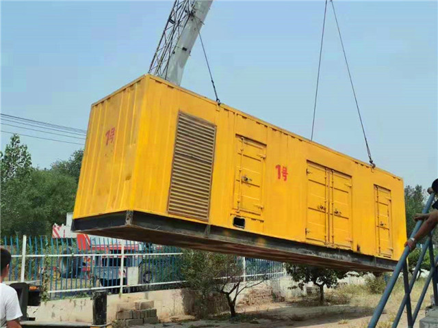 本溪300KW柴油发电机组油耗是多少？