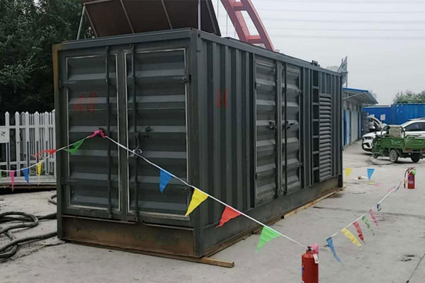 本溪发电机租赁空气滤清器多久更换一次？